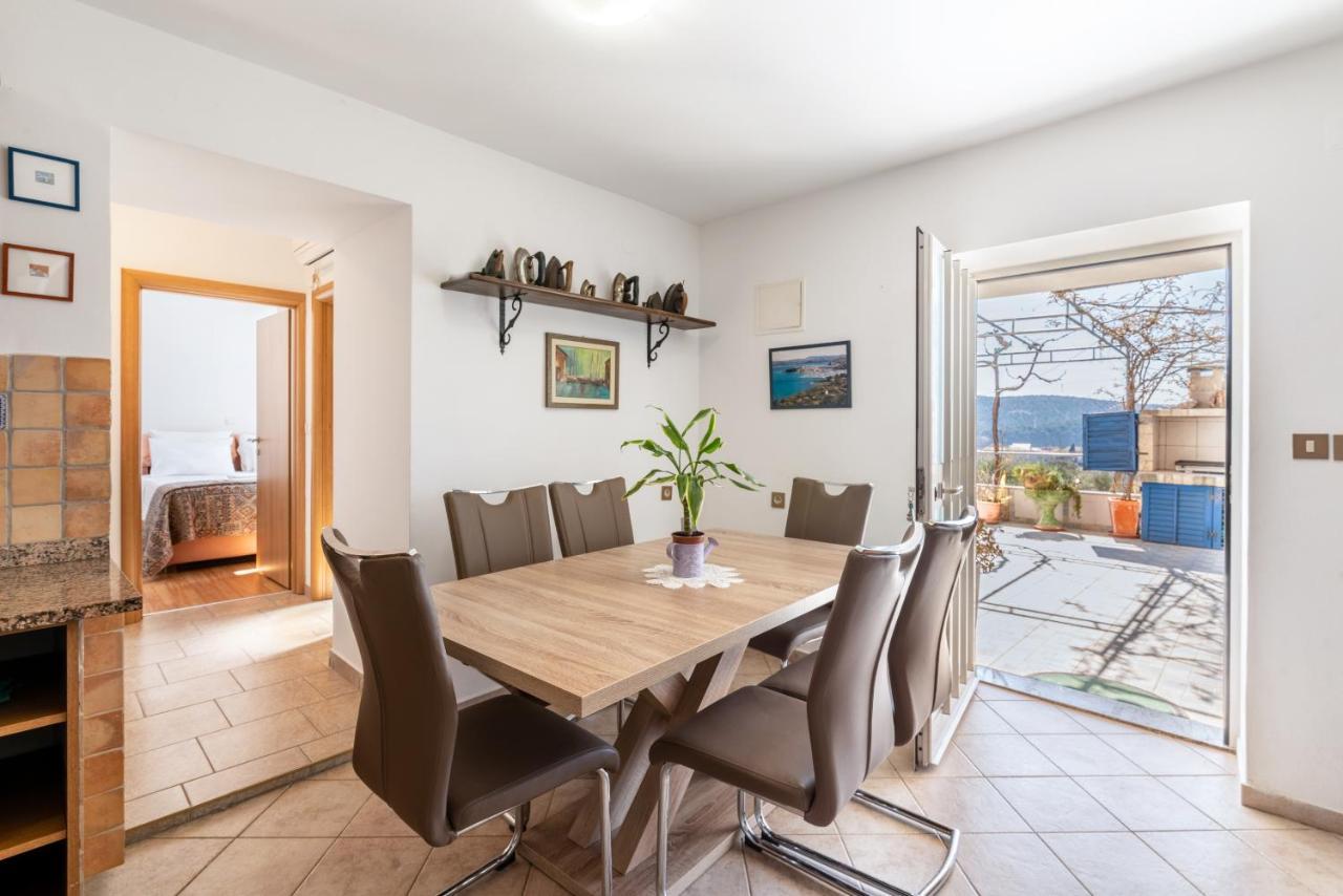 Apartments With A Parking Space Lopar, Rab - 14070 מראה חיצוני תמונה