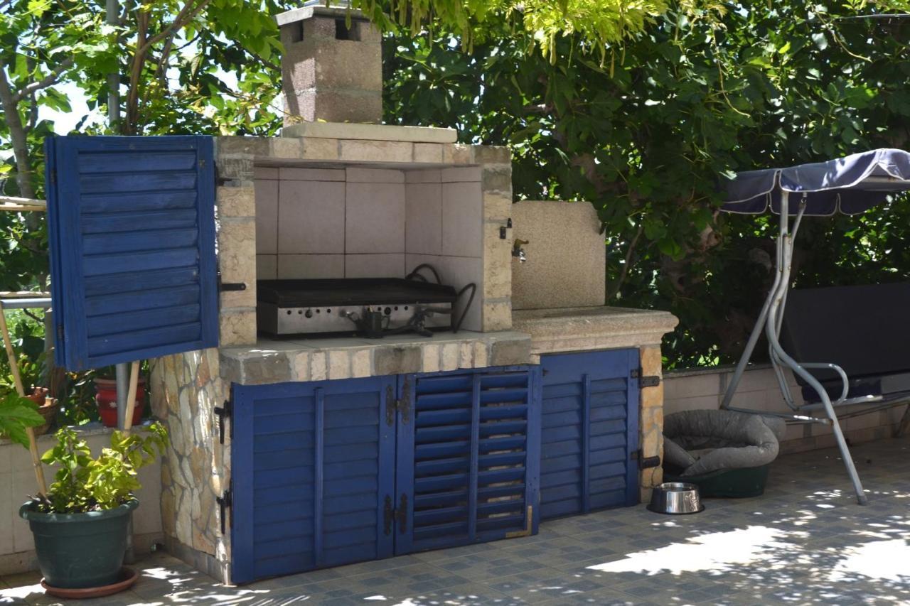 Apartments With A Parking Space Lopar, Rab - 14070 מראה חיצוני תמונה