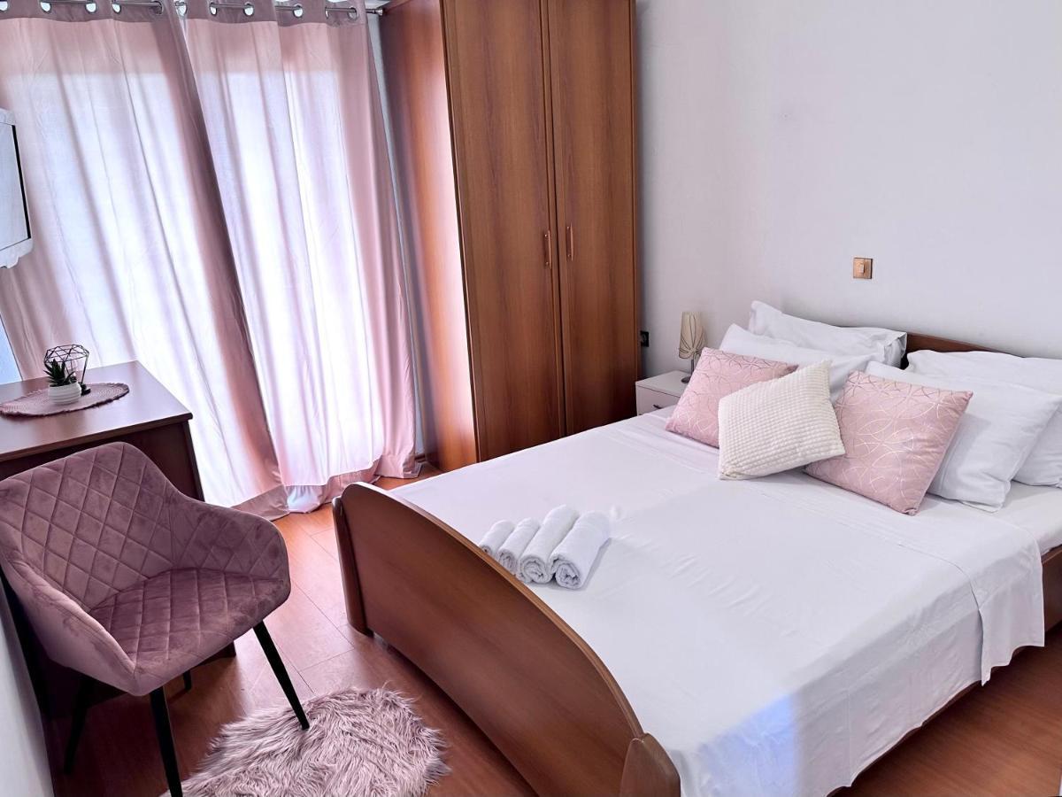 Apartments With A Parking Space Lopar, Rab - 14070 מראה חיצוני תמונה