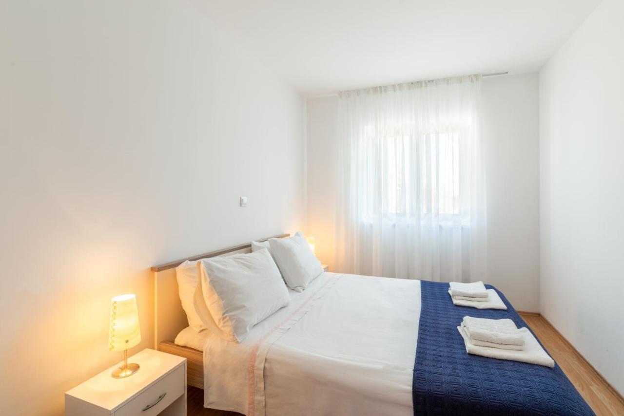 Apartments With A Parking Space Lopar, Rab - 14070 מראה חיצוני תמונה