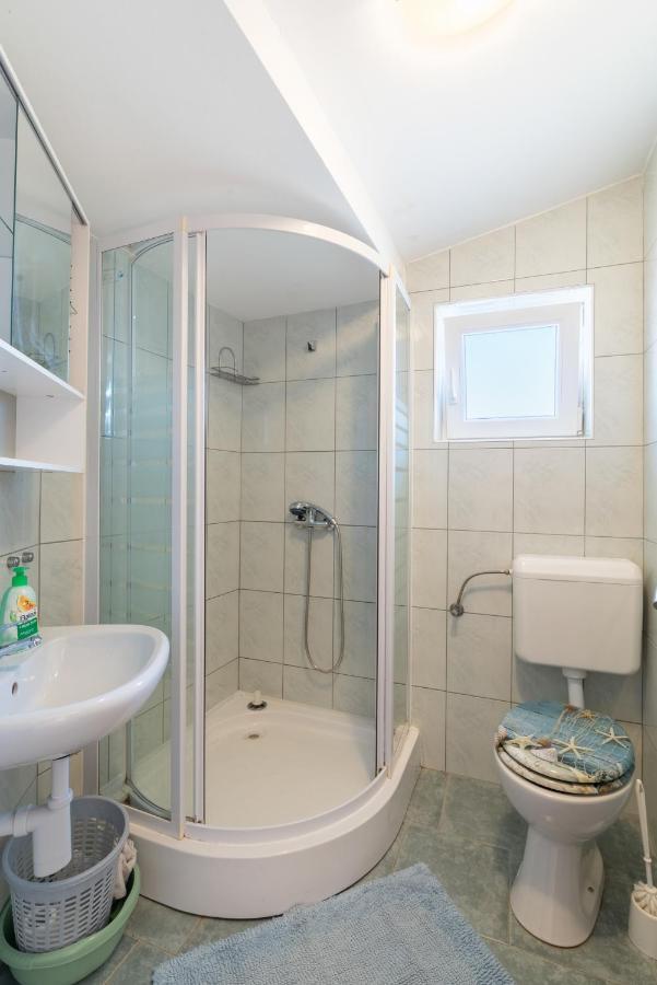 Apartments With A Parking Space Lopar, Rab - 14070 מראה חיצוני תמונה